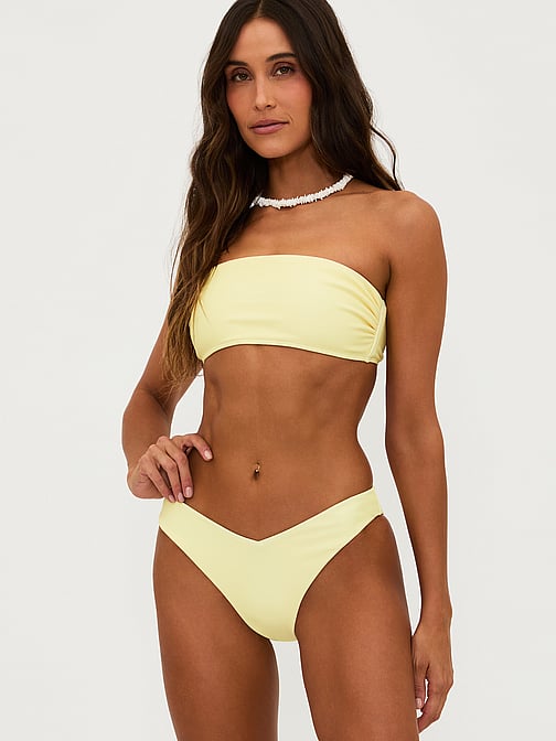 Victoria's Secret スイムウェア カタログ – Victoria's Secret