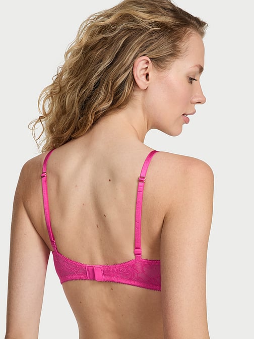 Victoria's Secret ピンク プッシュアップブラ プッシュアップ＆パッド付きブラ | バンド：30〜44、カップ