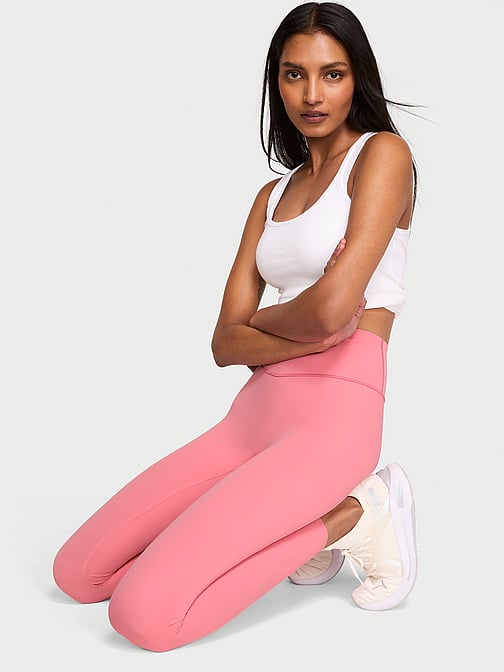 Victoria's Secret On Point ヨガパンツ Sサイズ　黒色 ウィメンズ レギンス | フレア レギンス | フォールドオーバー