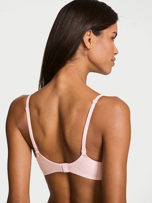 プッシュアップブラ：小さめバストと大きめバストのためのリフトアップブラ