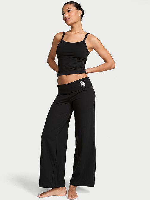 Black パジャマ セットで、理想のフィット感、快適さ、スタイルを手に