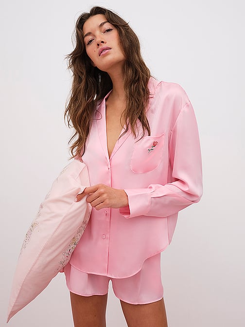 Shop Satin すべてのパジャマ for Perfect Fit, Comfort and